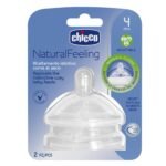 mooth Feeds – Chicco Natural Nipple Breast-like feel for growing babies. Perfect flow for little ones learning to drink independently.