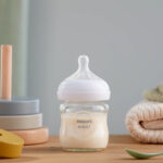 Philips Avent 0m+ 120ml Natural Response Glass Baby Bottle - Image 11